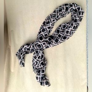Thirty-One black brown white khaki geometric scarf / wrap
